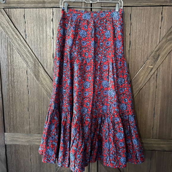 Roller Rabbit Lorien Carlisa Maxi Tier Skirt Red Blue Floral Size Small - Picture 3 of 7